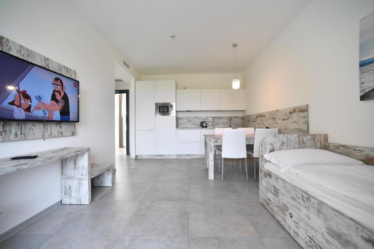 Residence Malcesine-Active&Family Ngoại thất bức ảnh